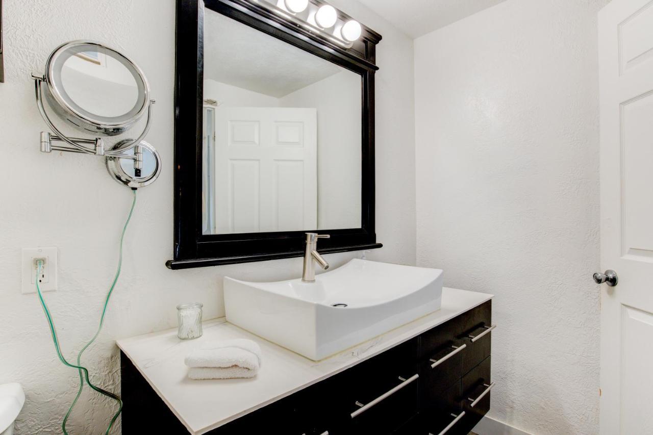 Modern Private Whole Unit 4 Bedroom Guest Suite King Bed 솔트레이크시티 외부 사진