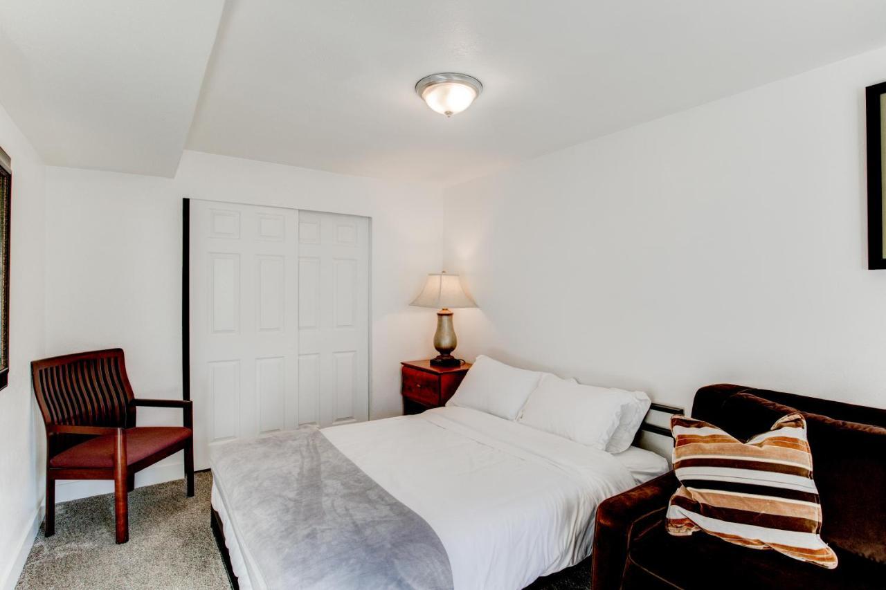 Modern Private Whole Unit 4 Bedroom Guest Suite King Bed 솔트레이크시티 외부 사진